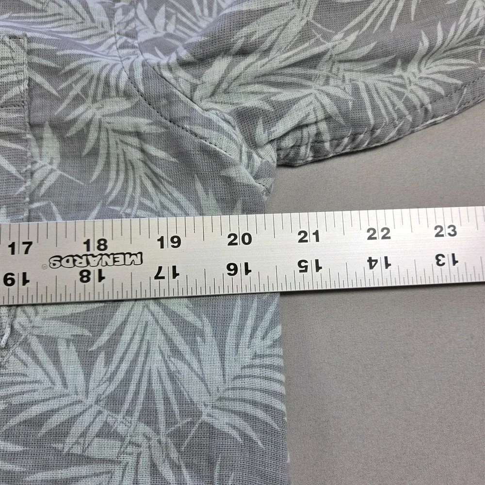 NWT Banana Republic Floral Button Up Shirt Mens M Untucked Fit Gray Cotton